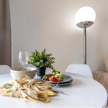 סאלו Apartamentos Alboran-Arysal מראה חיצוני תמונה