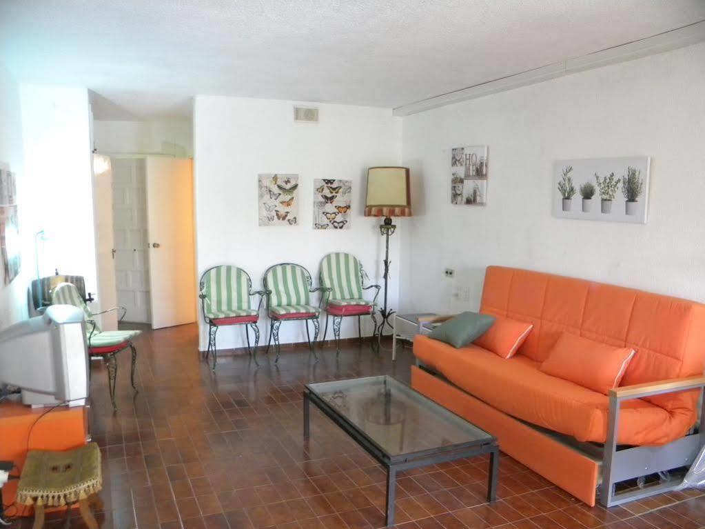 סאלו Apartamentos Alboran-Arysal מראה חיצוני תמונה